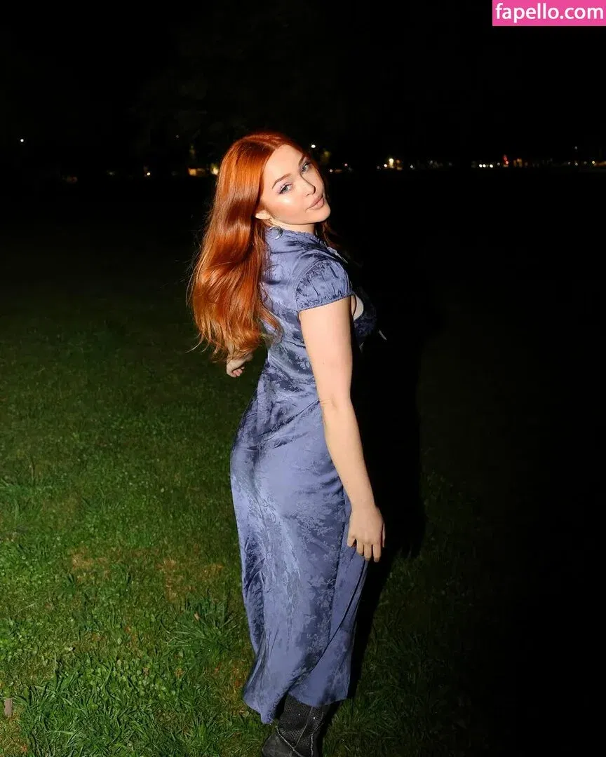 Elley Duhé Onlyfans Photo Gallery 