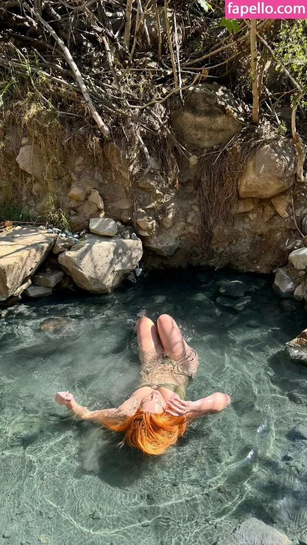 Elley Duhé Onlyfans Photo Gallery 