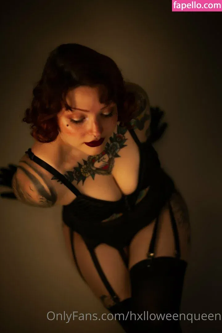 hxlloweenqueen Onlyfans Photo Gallery 