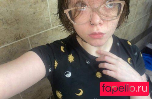 Lilac Lullaby Nude Onlyfans Photo 16