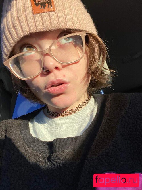 Lilac Lullaby Nude Onlyfans Photo 14