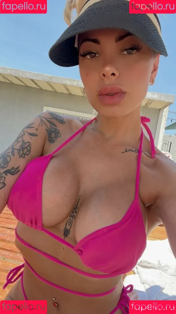 Argentina Mega Onlyfans Photo Gallery 