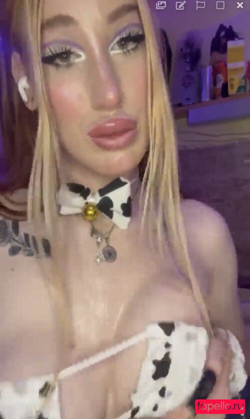 Who Is She Nude Onlyfans Photo 24