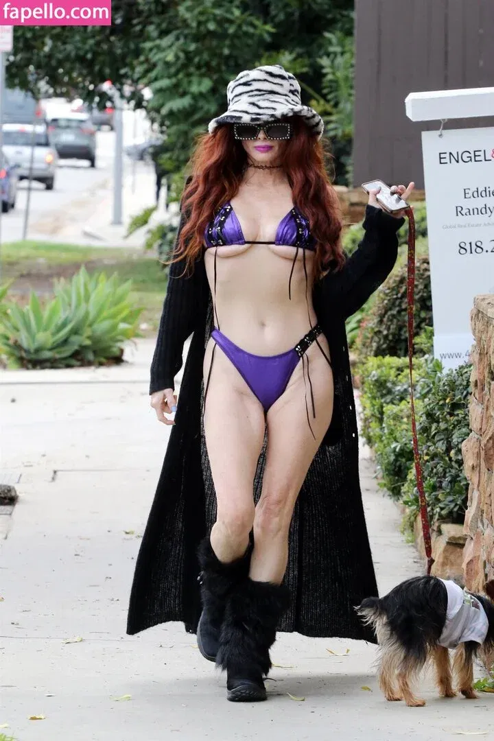 Phoebe Price Onlyfans Photo Gallery 