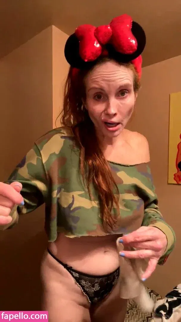 Phoebe Price Onlyfans Photo Gallery 