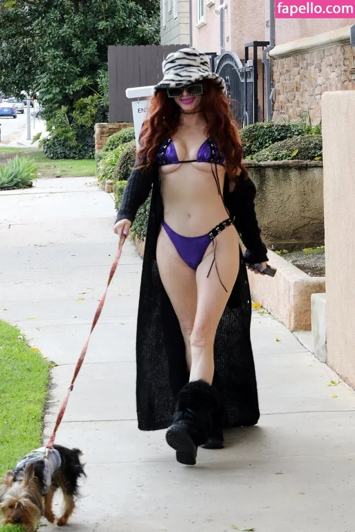 Phoebe Price Onlyfans Photo Gallery 