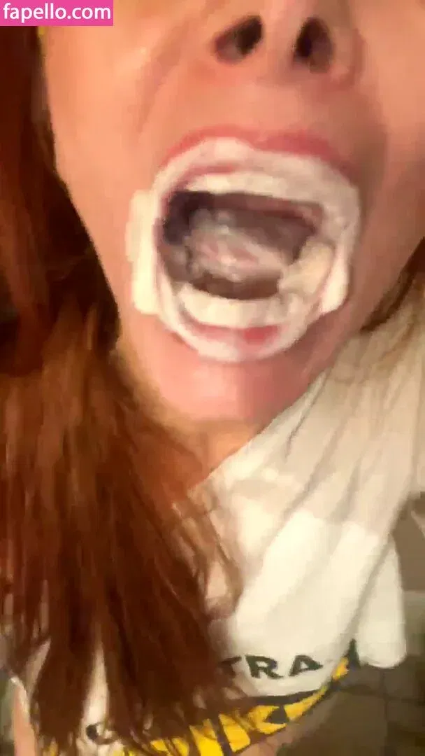 Phoebe Price Onlyfans Photo Gallery 