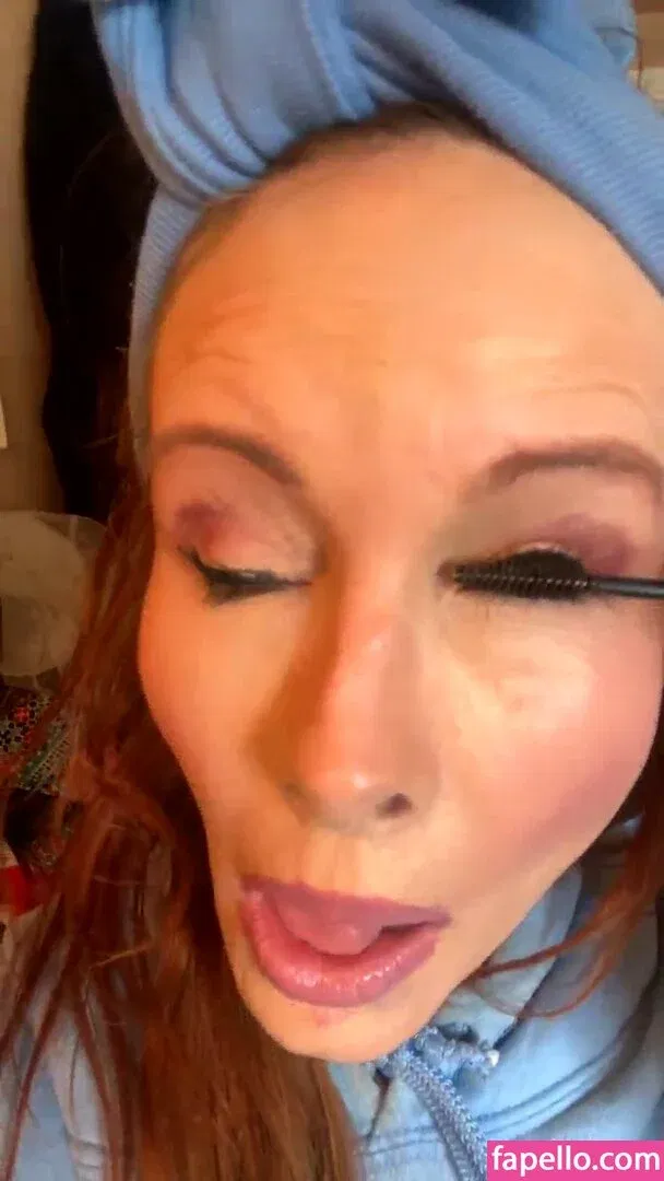 Phoebe Price Onlyfans Photo Gallery 