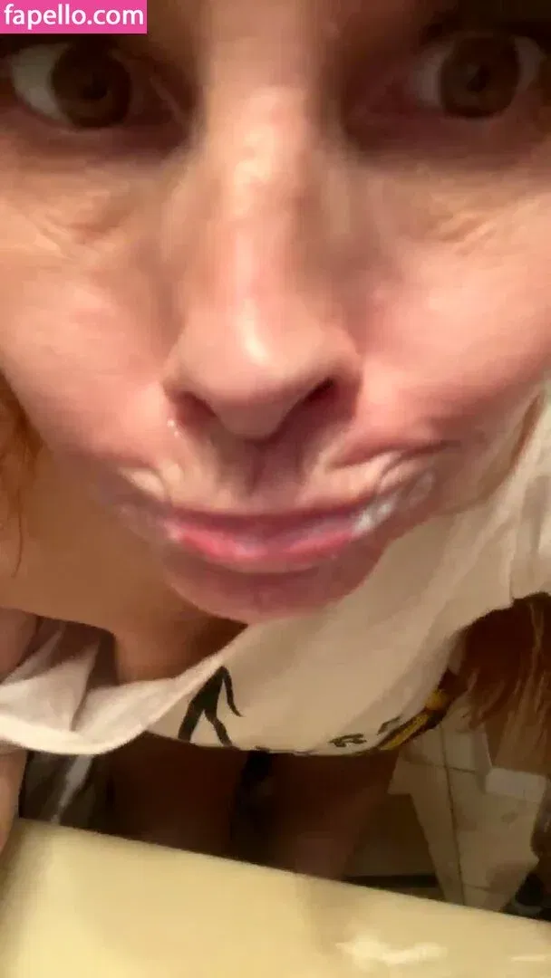 Phoebe Price Onlyfans Photo Gallery 