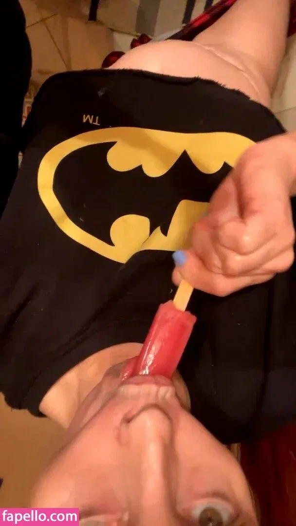 Phoebe Price Onlyfans Photo Gallery 