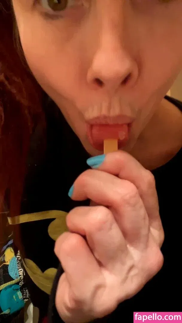 Phoebe Price Onlyfans Photo Gallery 