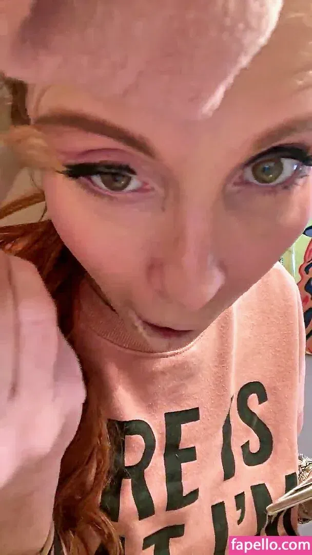 Phoebe Price Onlyfans Photo Gallery 