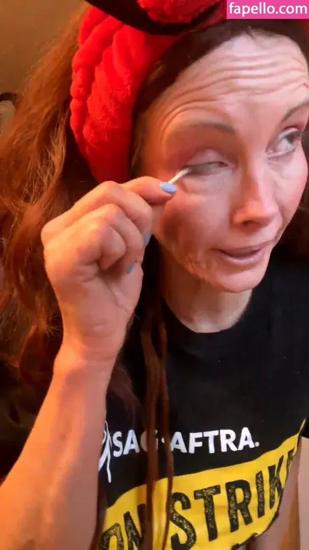 Phoebe Price Onlyfans Photo Gallery 