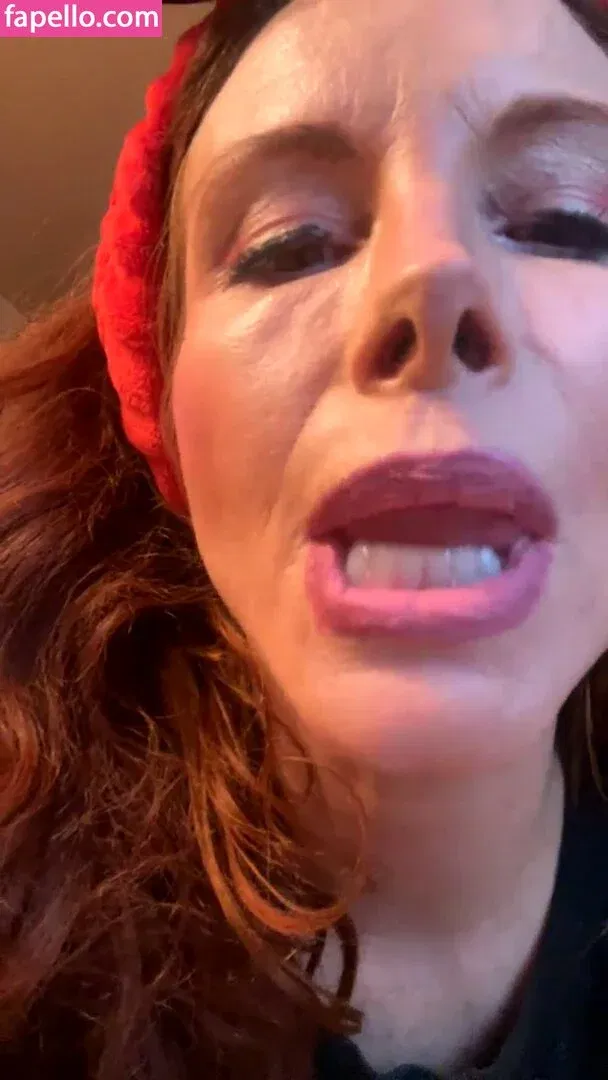 Phoebe Price Onlyfans Photo Gallery 