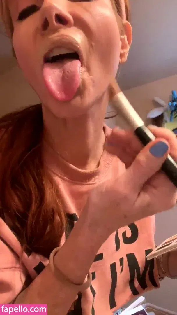 Phoebe Price Onlyfans Photo Gallery 