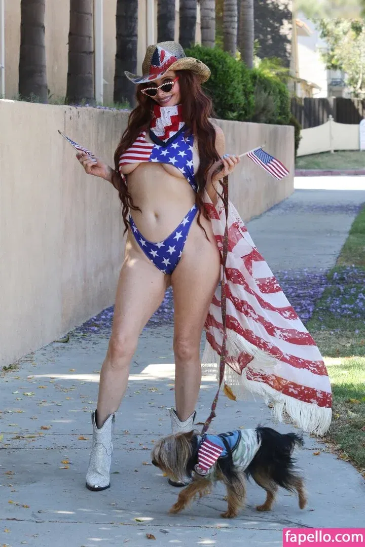 Phoebe Price Onlyfans Photo Gallery 