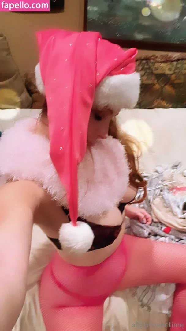 Phoebe Price Onlyfans Photo Gallery 