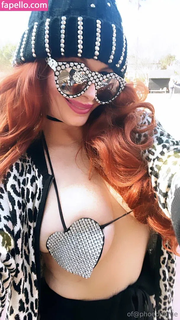 Phoebe Price Onlyfans Photo Gallery 