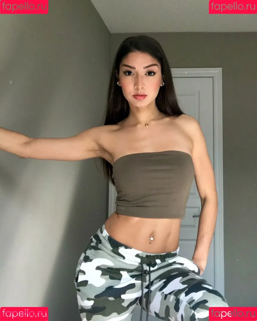 SkyeBlanchette Onlyfans Photo Gallery 