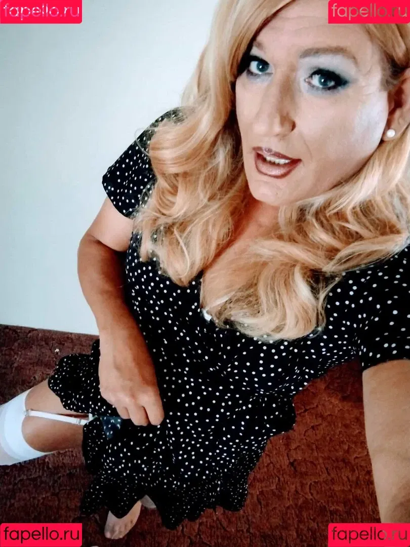 Chantelle Edwards Onlyfans Photo Gallery 