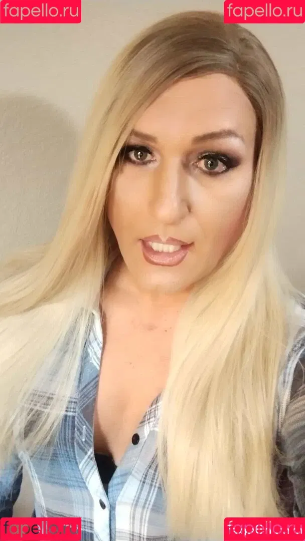 Chantelle Edwards Onlyfans Photo Gallery 