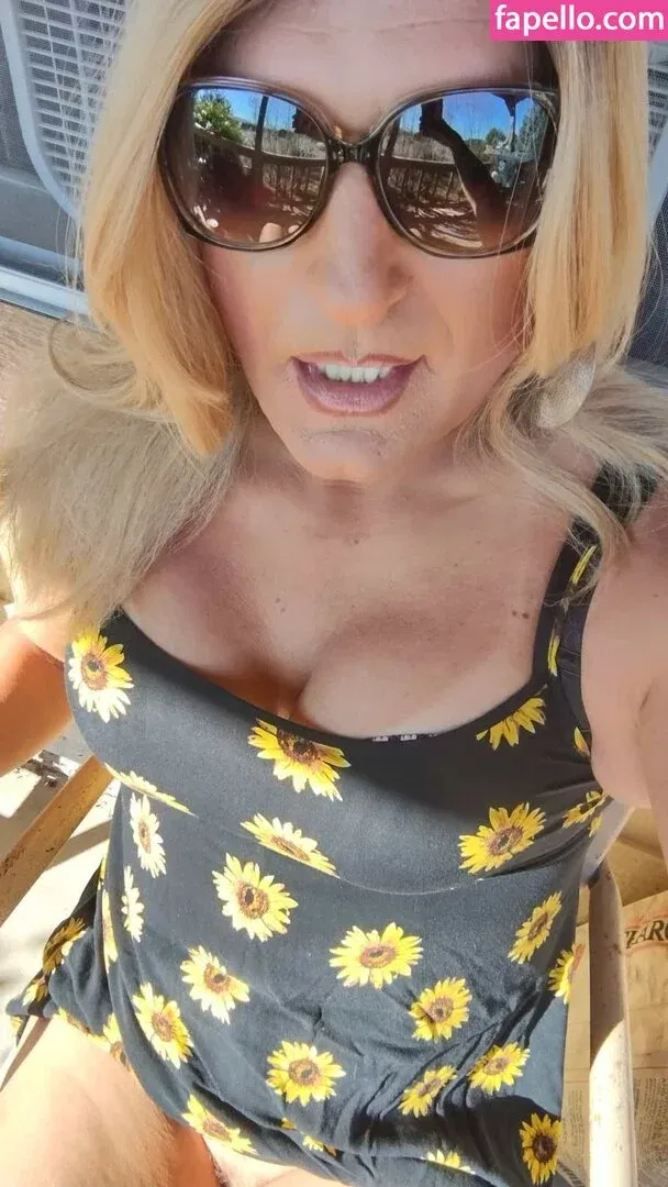 Chantelle Edwards Onlyfans Photo Gallery 