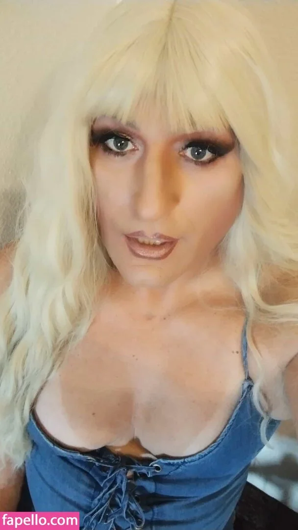 Chantelle Edwards Onlyfans Photo Gallery 