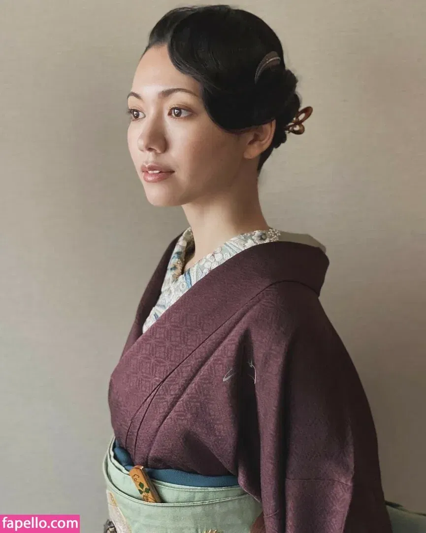 Fumi Nikaido Onlyfans Photo Gallery 