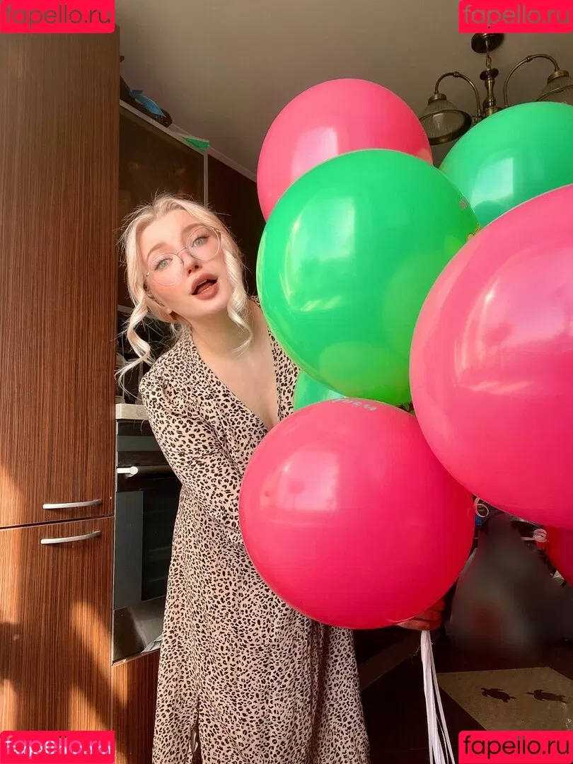 Elena Kyalviyainen Onlyfans Photo Gallery 