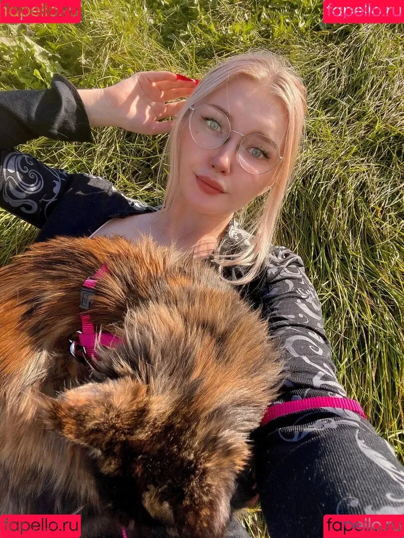 Elena Kyalviyainen Onlyfans Photo Gallery 
