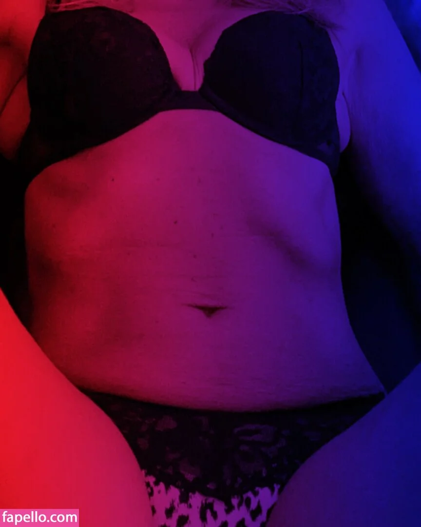 Jenniferssecrets Onlyfans Photo Gallery 