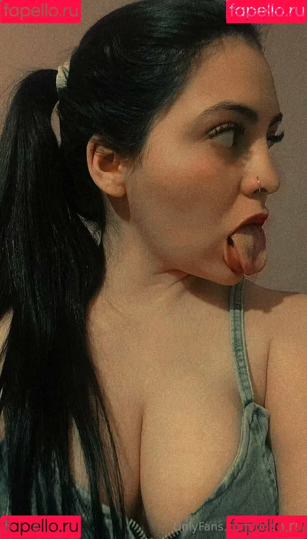 tina_wet Onlyfans Photo Gallery 