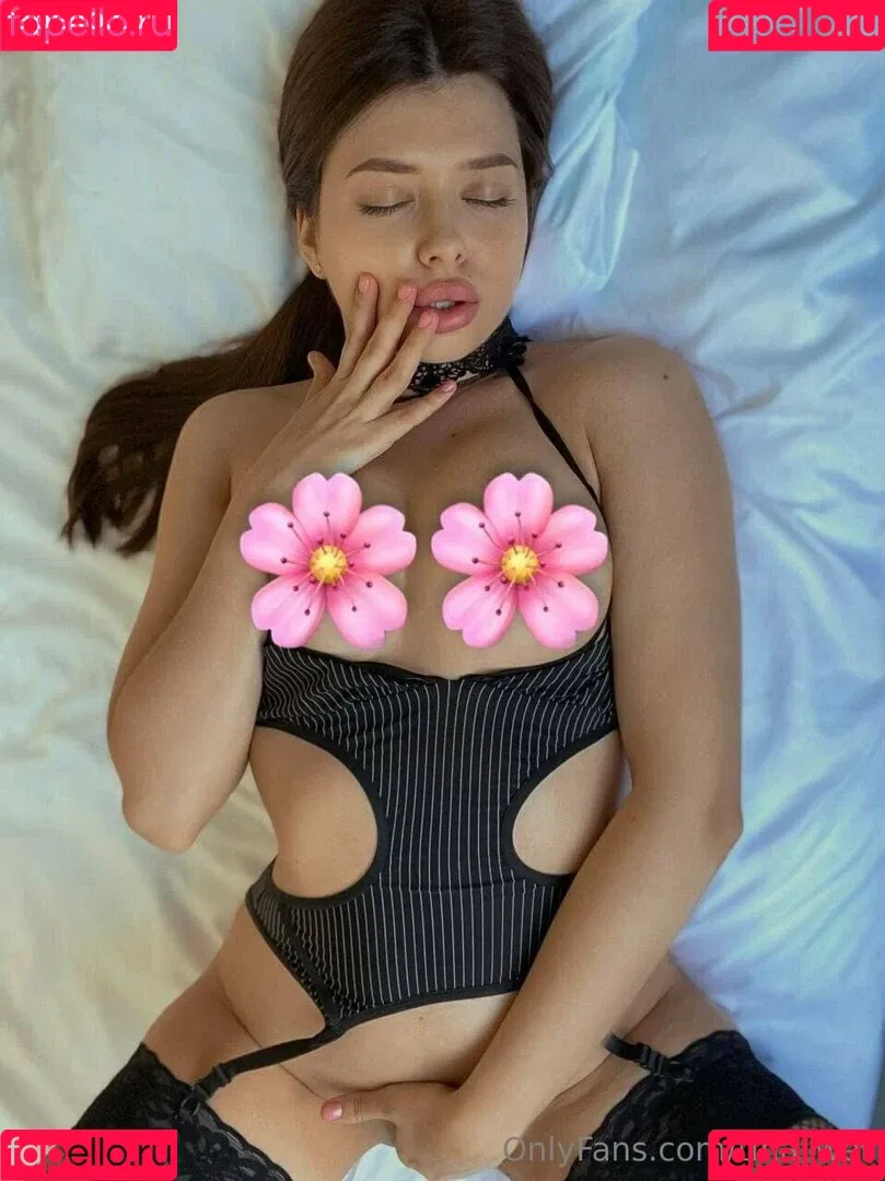 tina_wet Onlyfans Photo Gallery 
