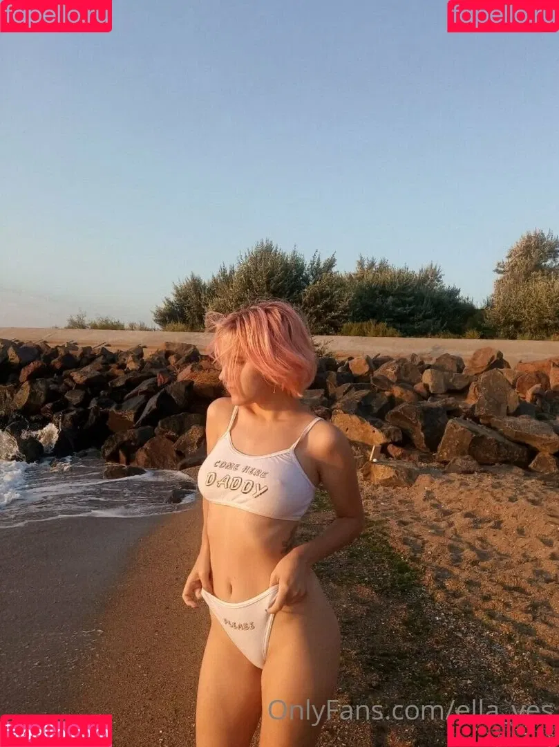 elly_yes Onlyfans Photo Gallery 