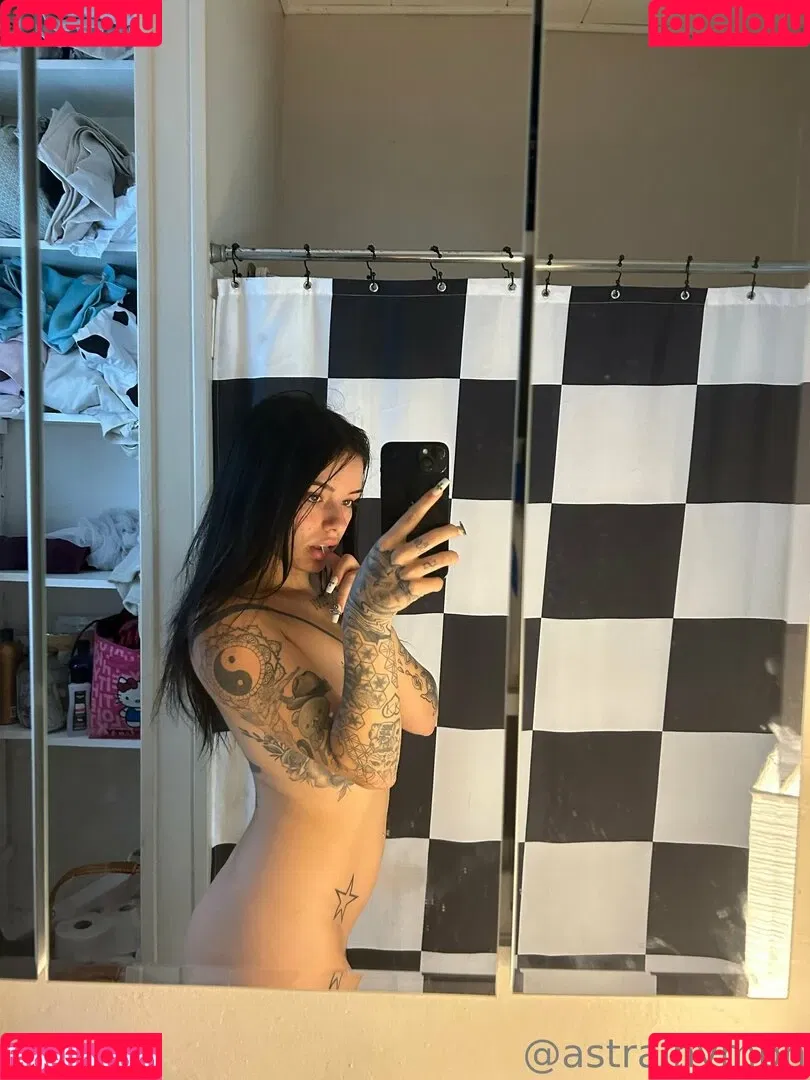 lolaslands Onlyfans Photo Gallery 