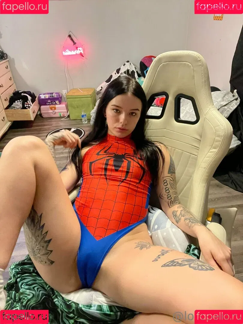 lolaslands Onlyfans Photo Gallery 