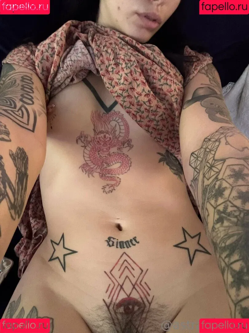 lolaslands Onlyfans Photo Gallery 