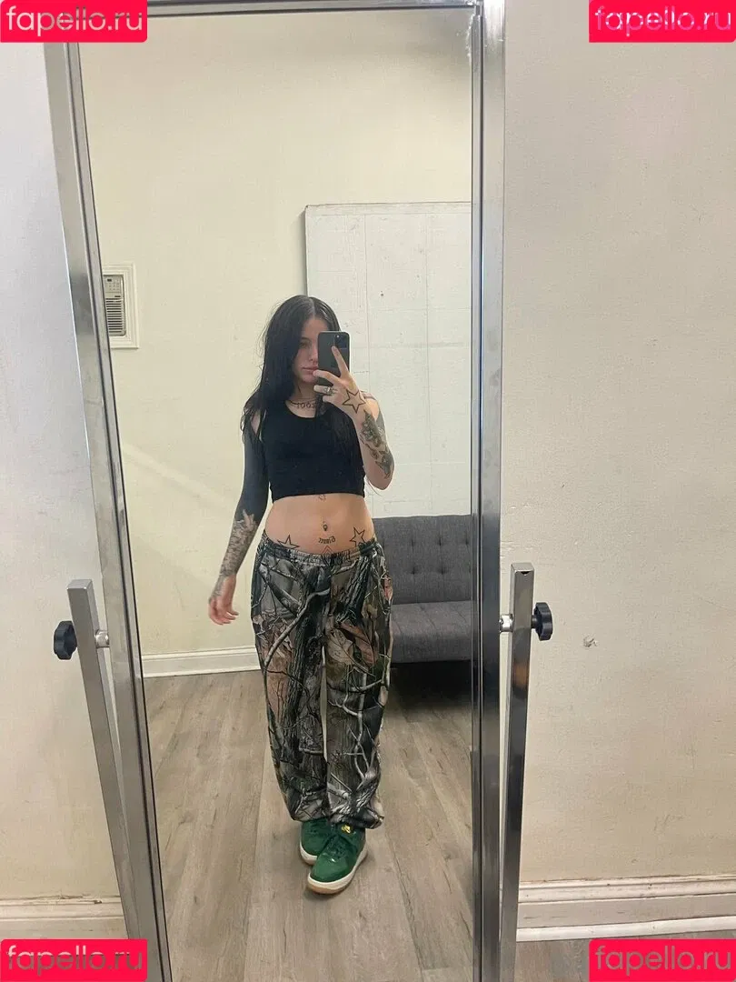 lolaslands Onlyfans Photo Gallery 