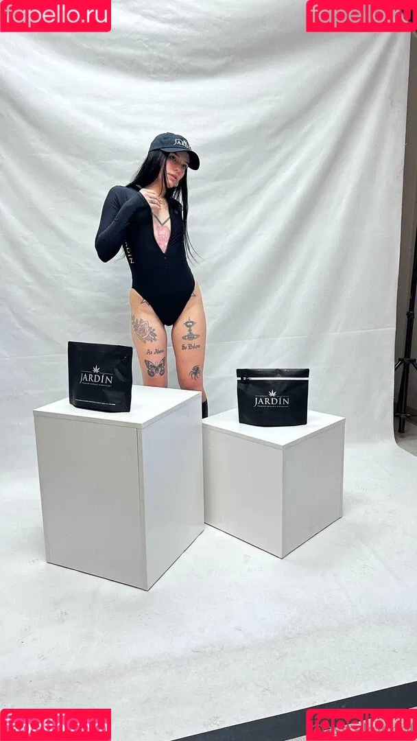 lolaslands Onlyfans Photo Gallery 