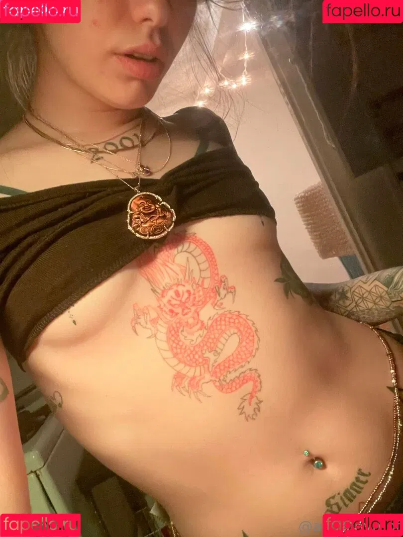 lolaslands Onlyfans Photo Gallery 