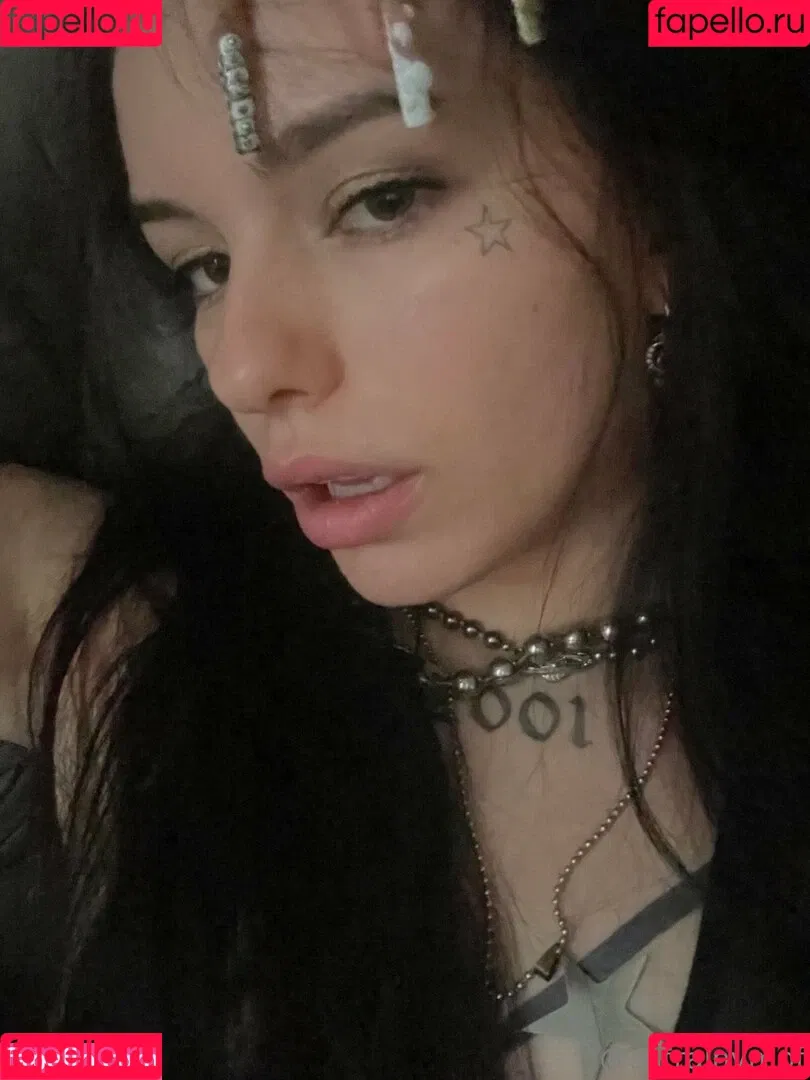 lolaslands Onlyfans Photo Gallery 