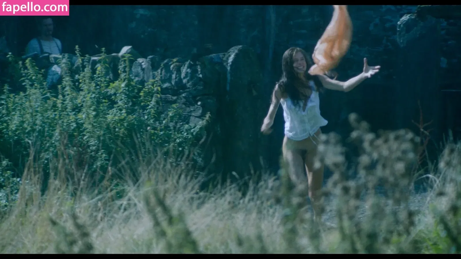 Emma Corrin Onlyfans Photo Gallery 