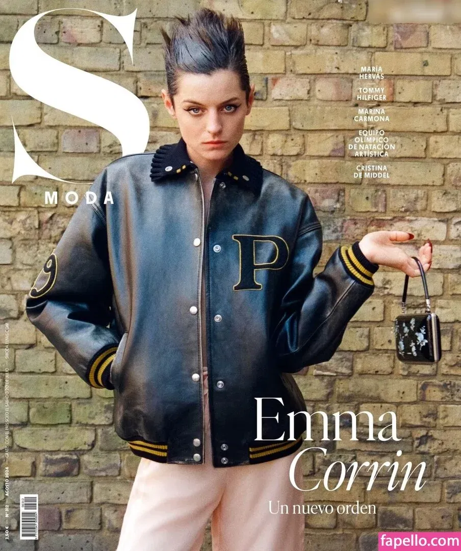 Emma Corrin Onlyfans Photo Gallery 