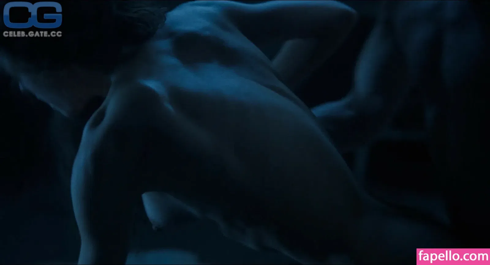 Emma Corrin Onlyfans Photo Gallery 