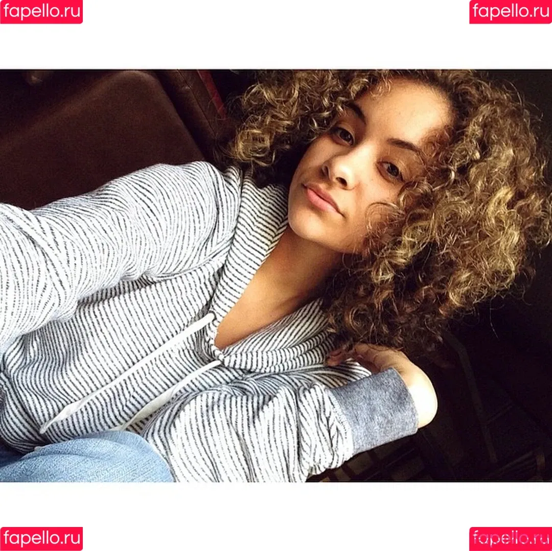 Nicole A Foster Onlyfans Photo Gallery 