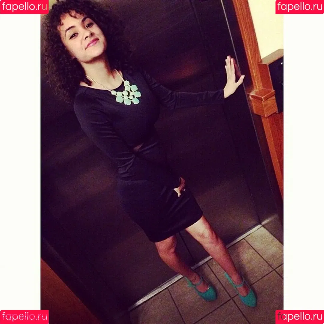 Nicole A Foster Onlyfans Photo Gallery 