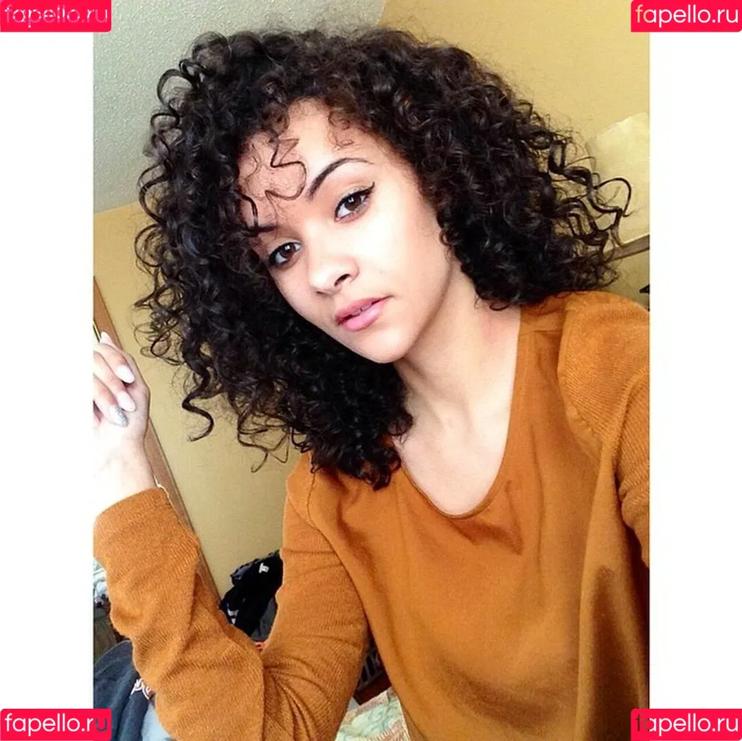 Nicole A Foster Onlyfans Photo Gallery 