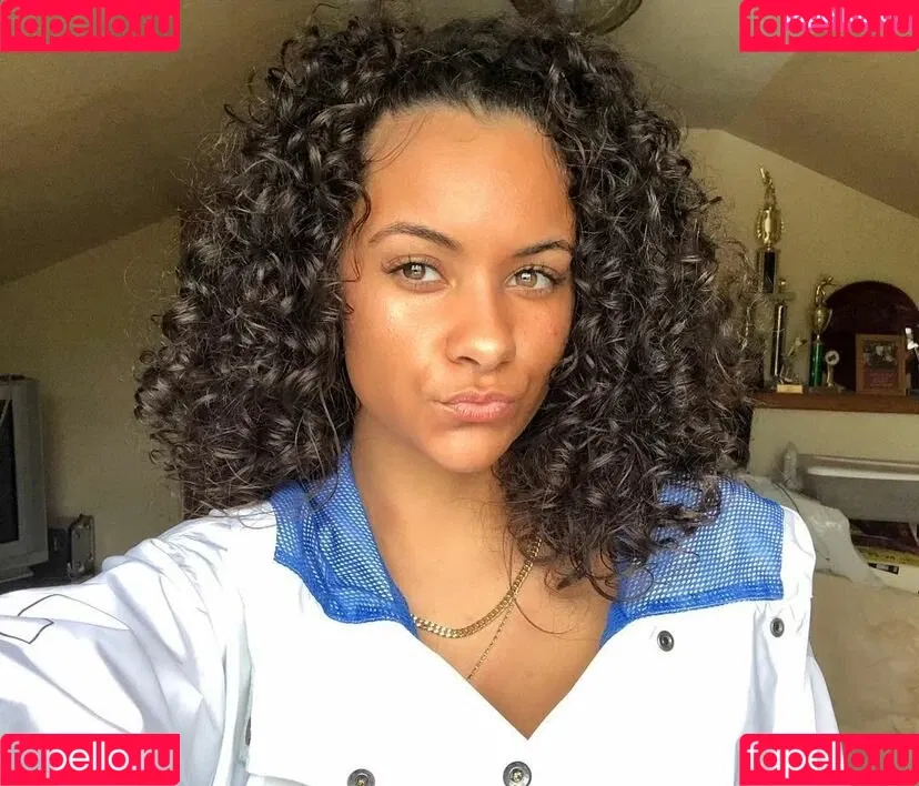 Nicole A Foster Onlyfans Photo Gallery 