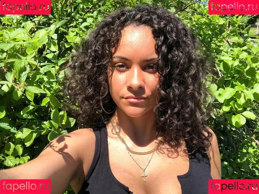 Nicole A Foster Onlyfans Photo Gallery 