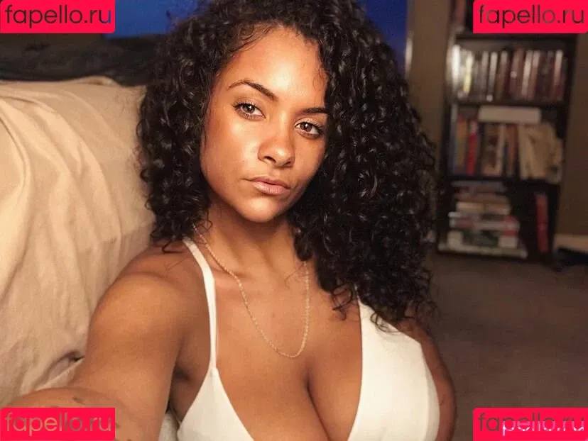 Nicole A Foster Onlyfans Photo Gallery 